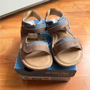 *NEW* Stride rite Sandal Size 10M